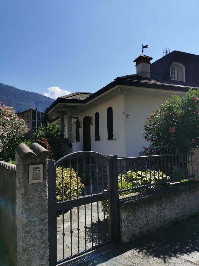 Casa Vacanze - Residenza Elvezia Tirano Exterior foto
